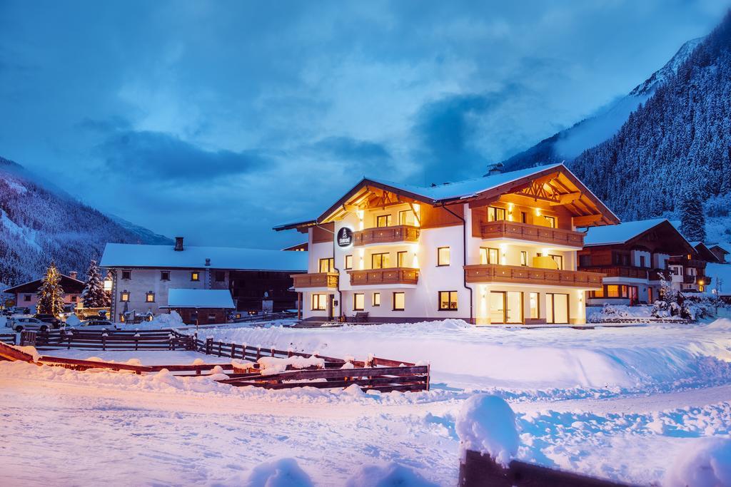 Stoanmandl Wohlfuehlappartements Neustift im Stubaital Luaran gambar